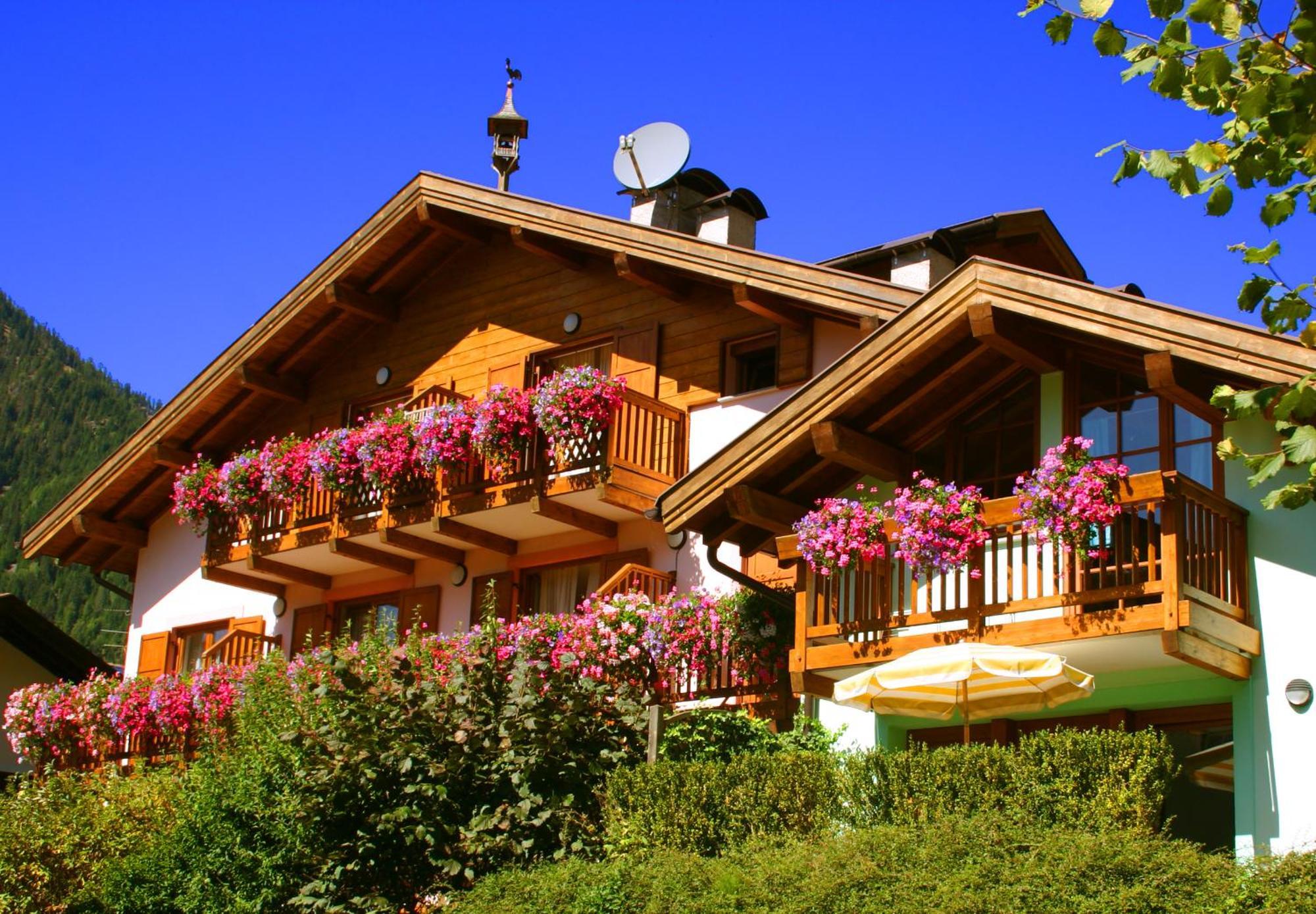 Residence Lagorai - Fiemme Holidays Predazzo Ngoại thất bức ảnh